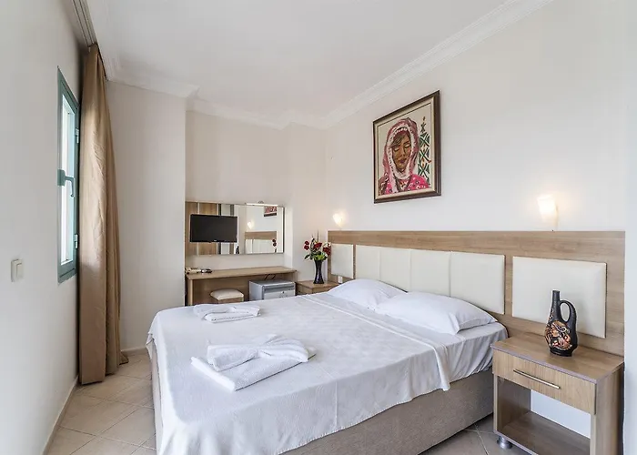 Royal Panacea Hotel 3*