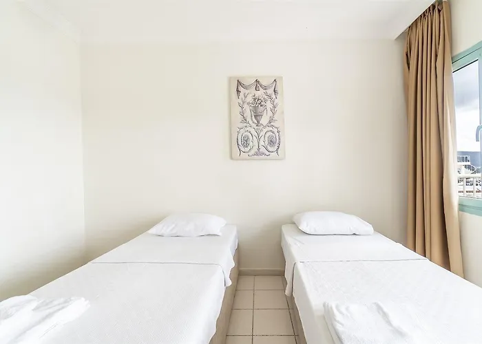 Royal Panacea 酒店